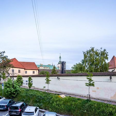 Designer Apartment! The Center! Валова 29 Львов Экстерьер фото
